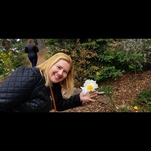 Meet your Posher, Celia